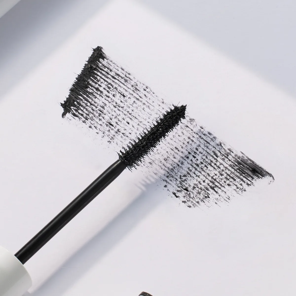 Atomy Adelica Waterproof Mascara — photo 2